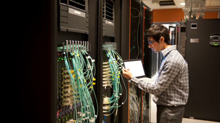 Why Should You Consider Outsourcing IT